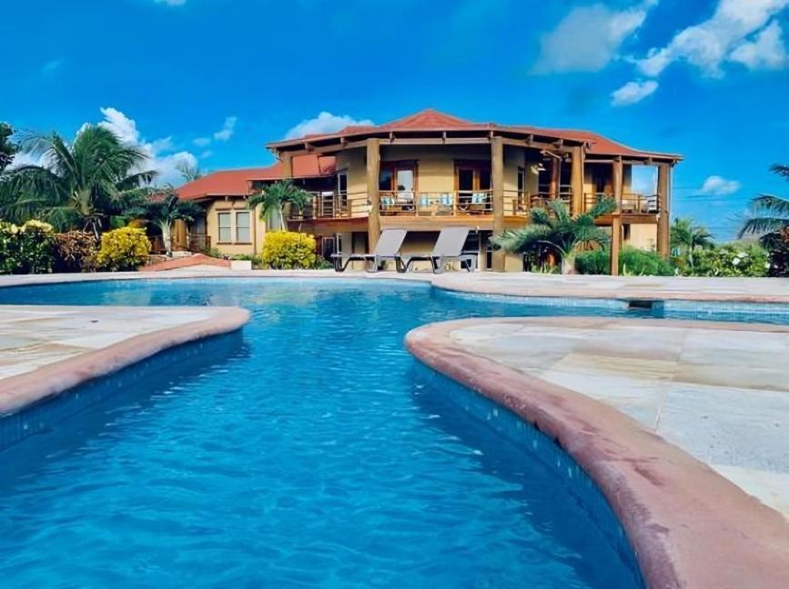 Villa Serenity San Pedro  Exterior photo