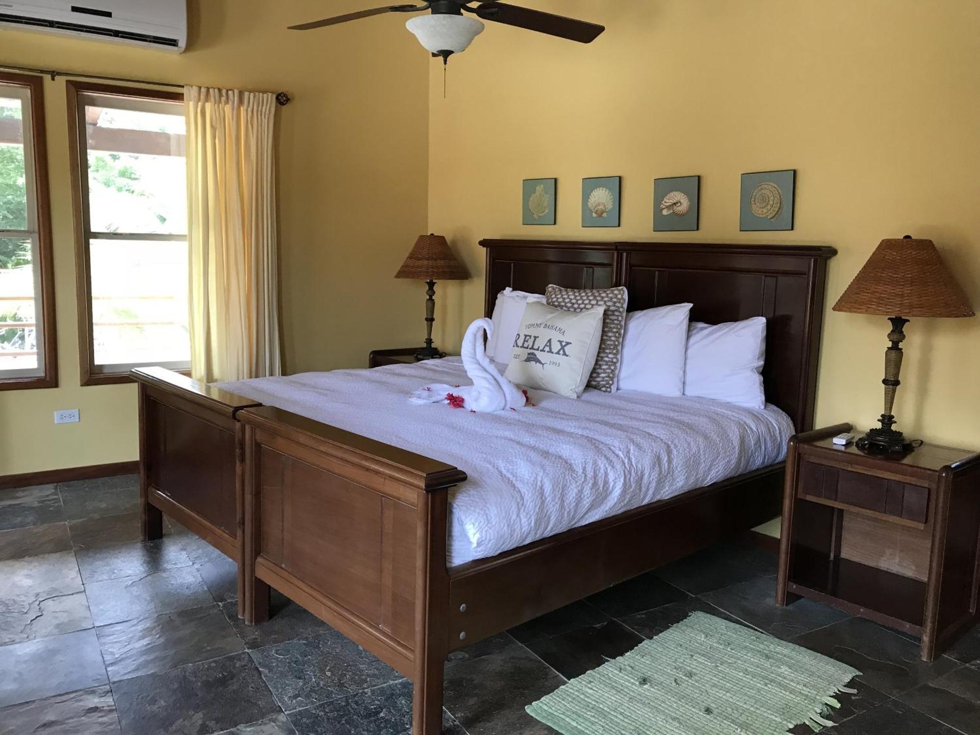 Villa Serenity San Pedro  Room photo